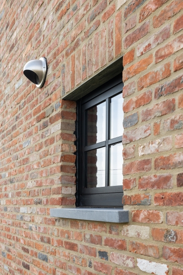 Renovatie garage met slaapkamers - Gits